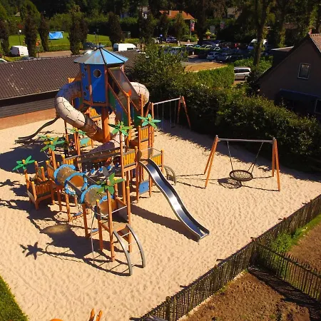Holiday Veluwelounge 4p * Voorthuizen